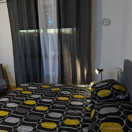 Apartament Sully Mantes-la-Jolie